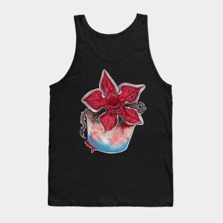 Upside down scoop Tank Top